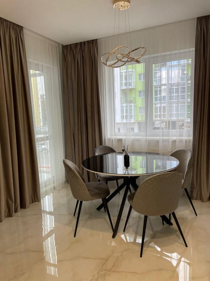 Жк Great Britain Apartment Lviv Eksteriør billede