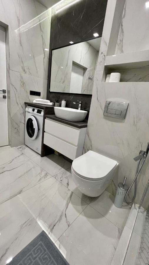 Жк Great Britain Apartment Lviv Eksteriør billede
